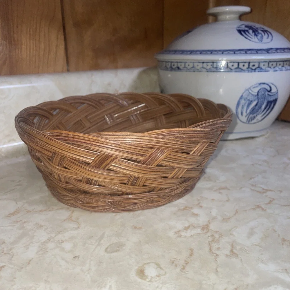 Perfect Vintage Rattan 8